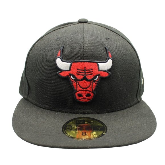 Chicago Bulls NBA Basketball New Era 59Fifty Black Fitted Hat Cap Sz 8 - Picture 1 of 9
